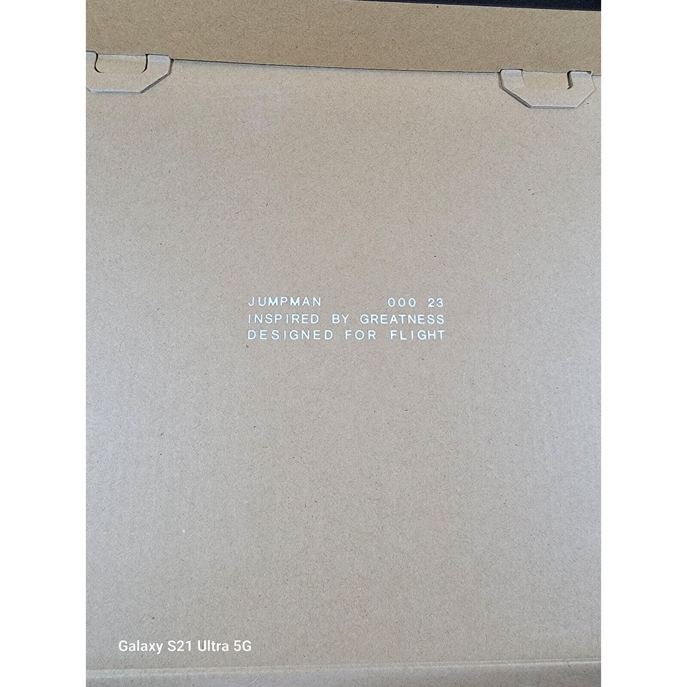 Jordan MA2 Bred W - CW5992-600 Size 10.5 - with original box excellent condition - Picture 11 of 13